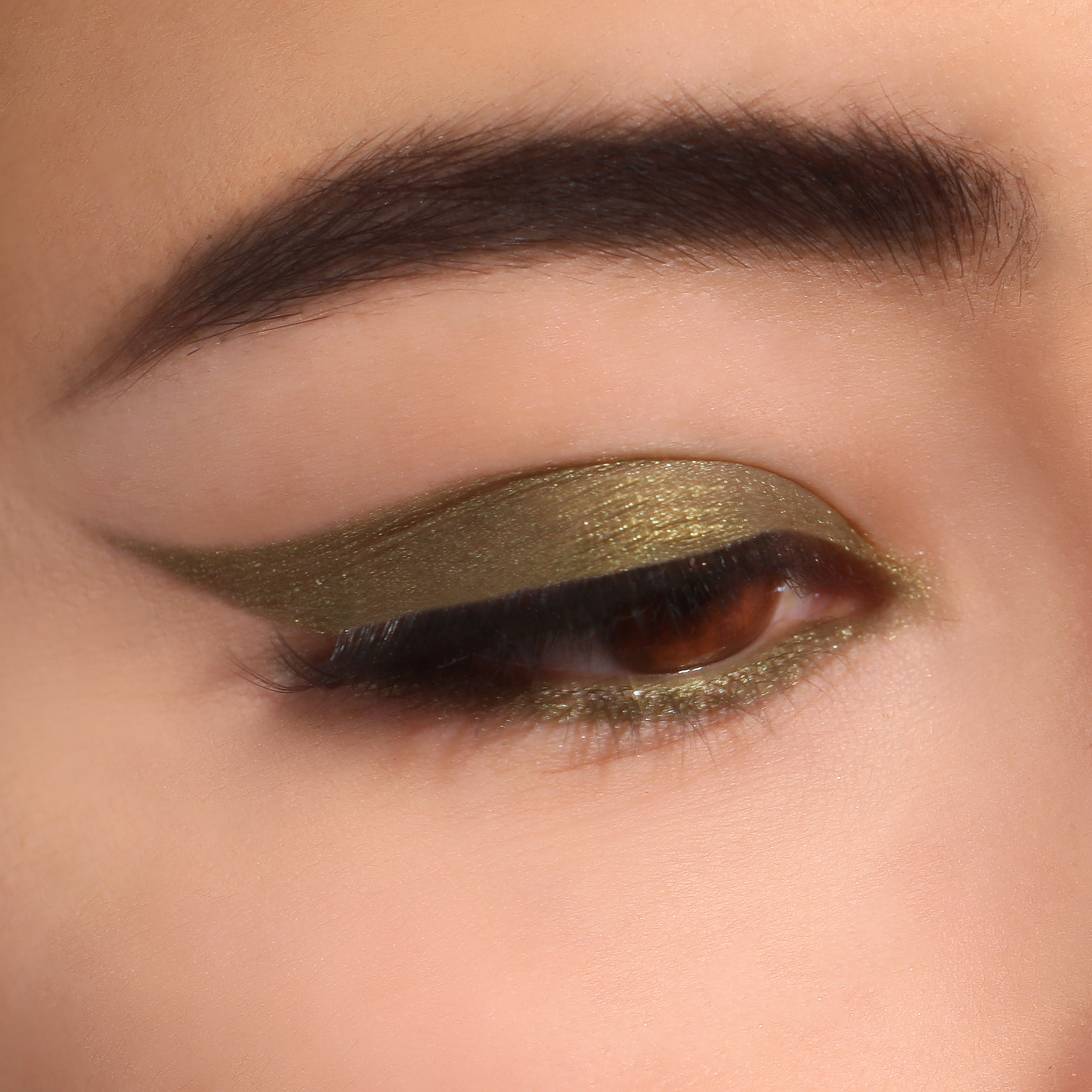 Statement Shimmer Liner (004, Golden Olive)