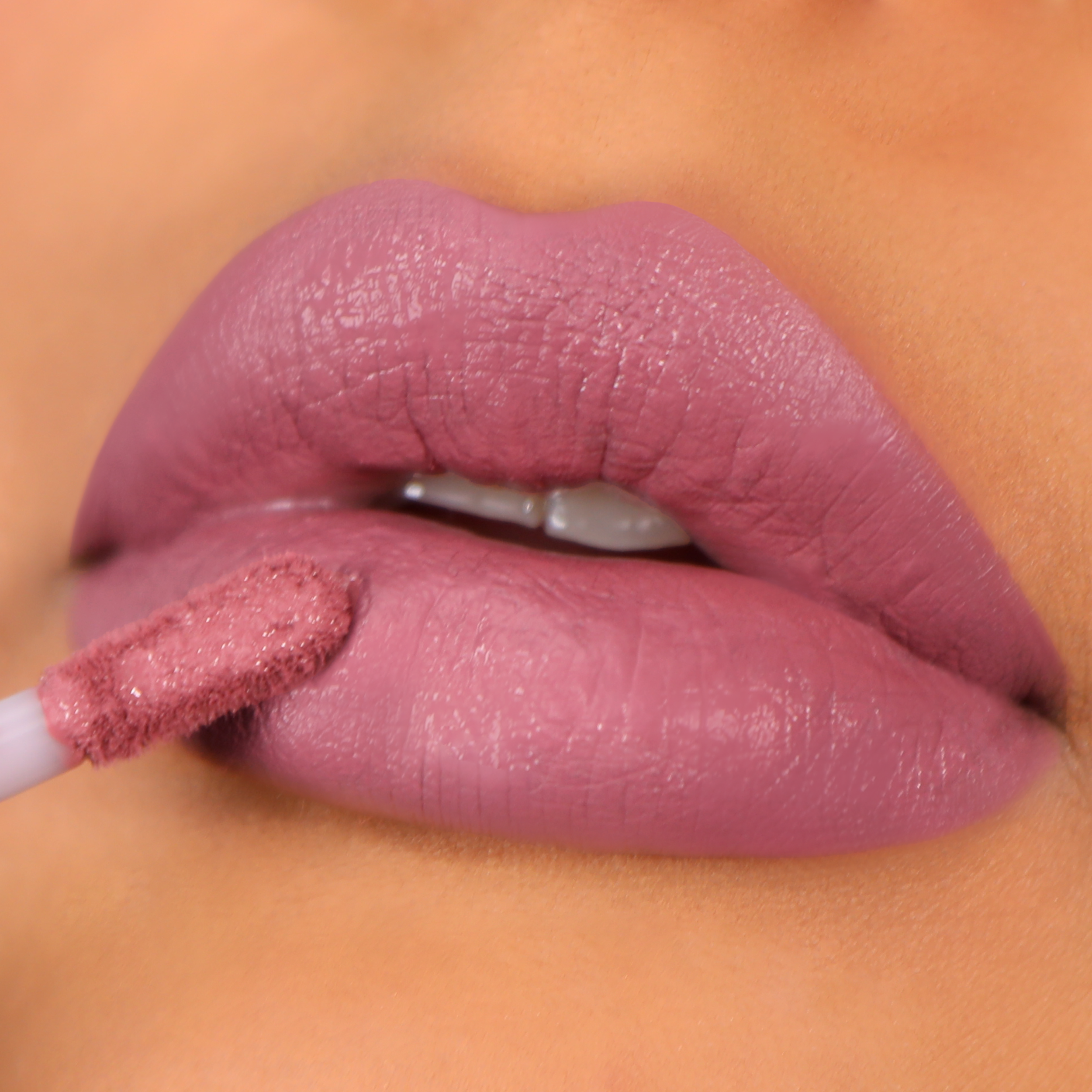 Lip Divine Liquid Lipstick (019, Love)