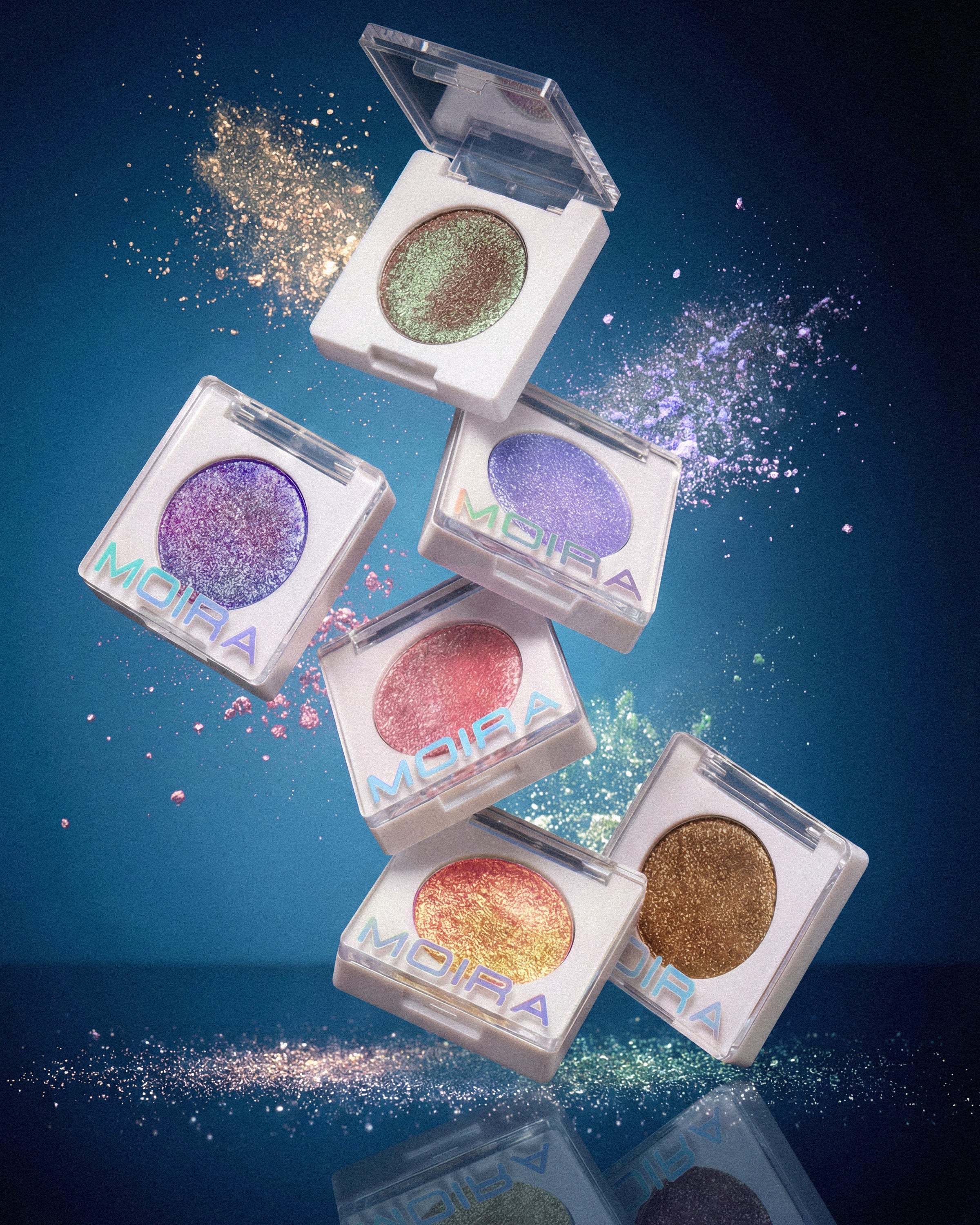 Chroma Light Shadow (018, How Charming)