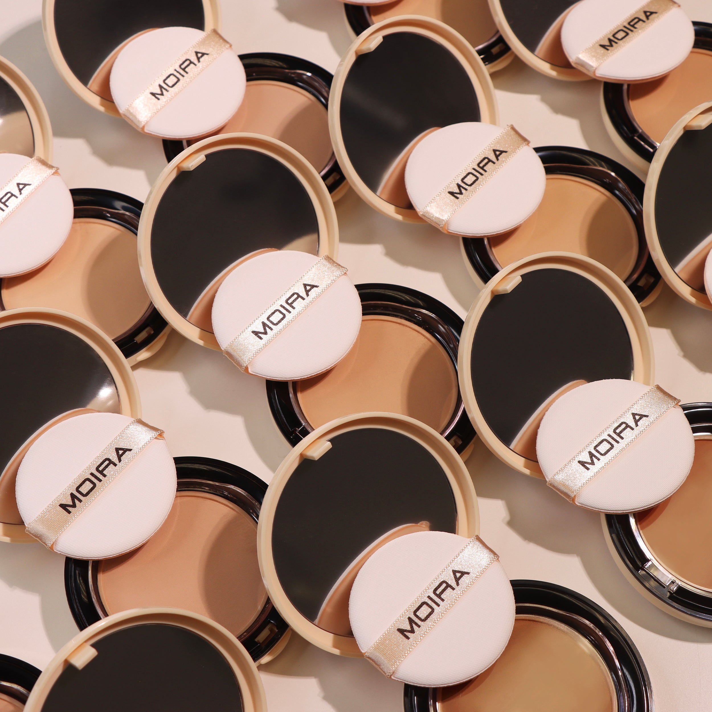 Complete Wear™ Powder Foundation (250C)