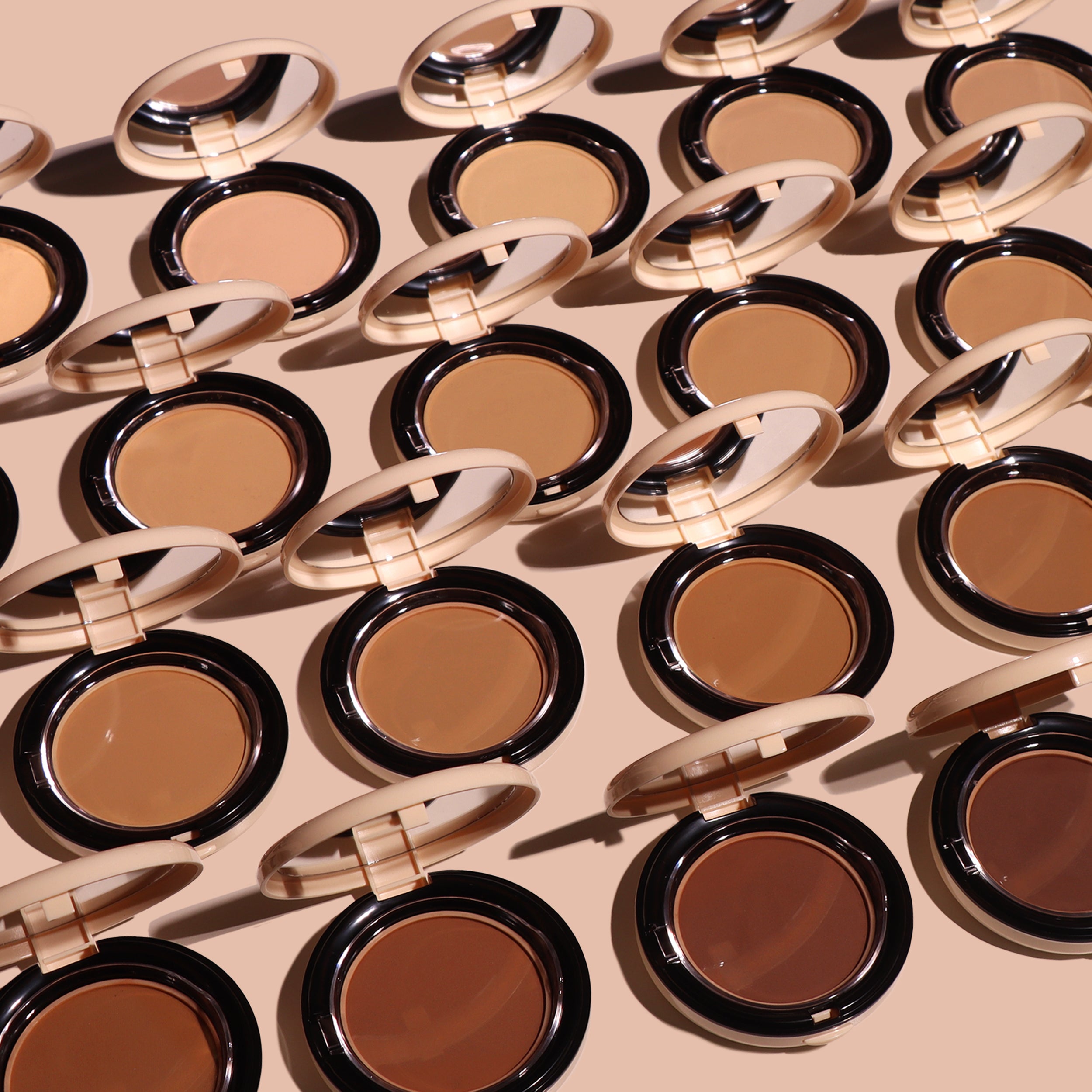 Complete Wear™ Powder Foundation (200W)