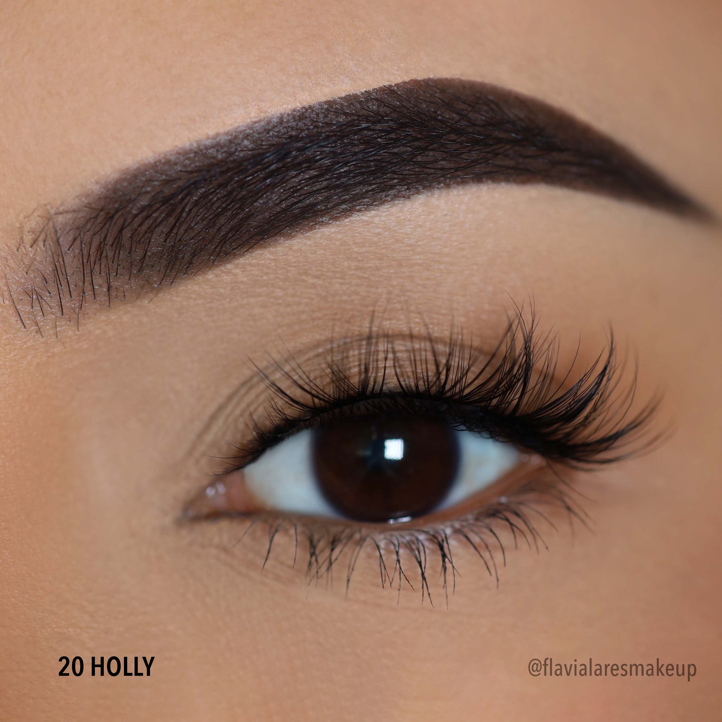 Natural Effect Bionic Vegan Faux Lashes (020, Holly)