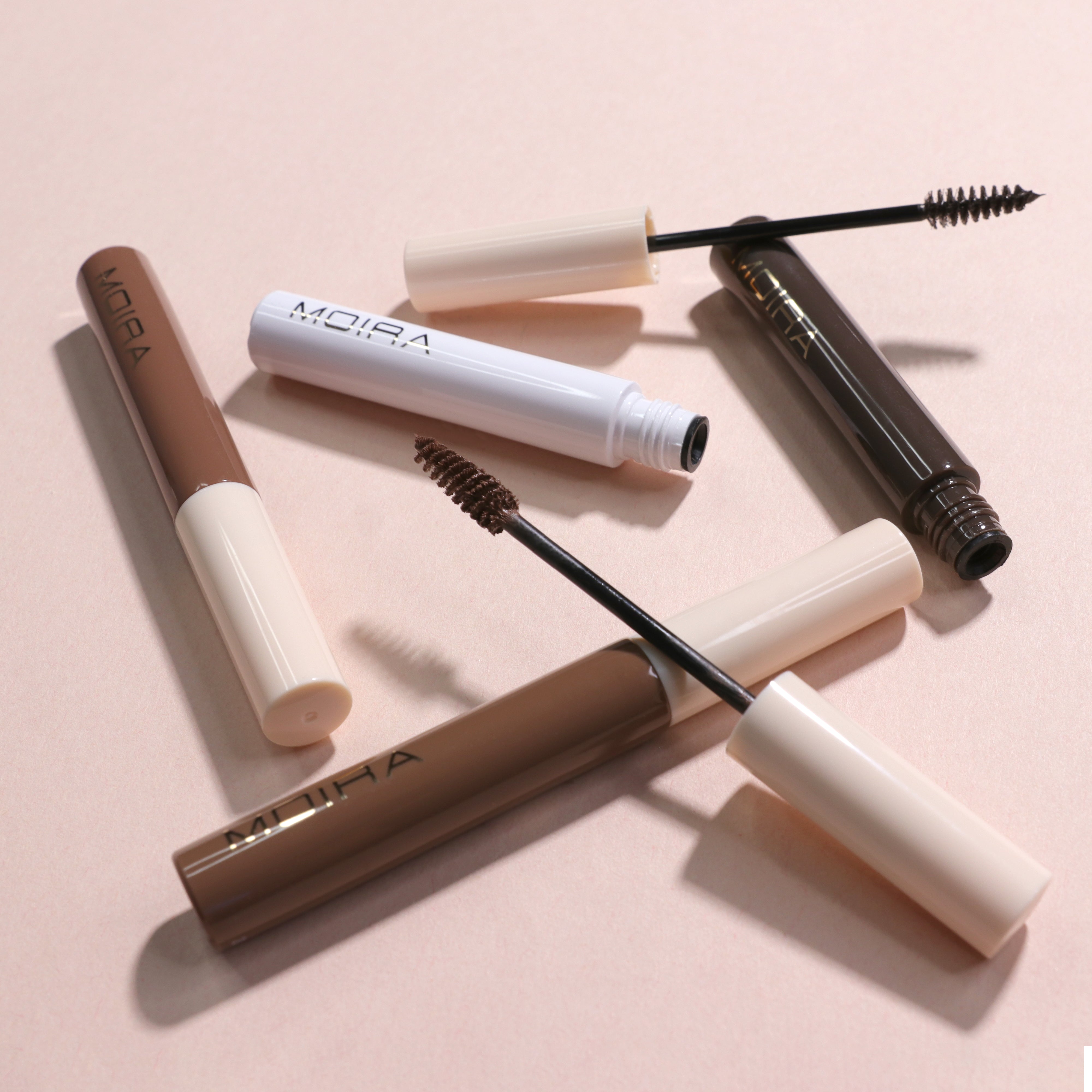 Brow Defying Mascara (004, Medium Brown)