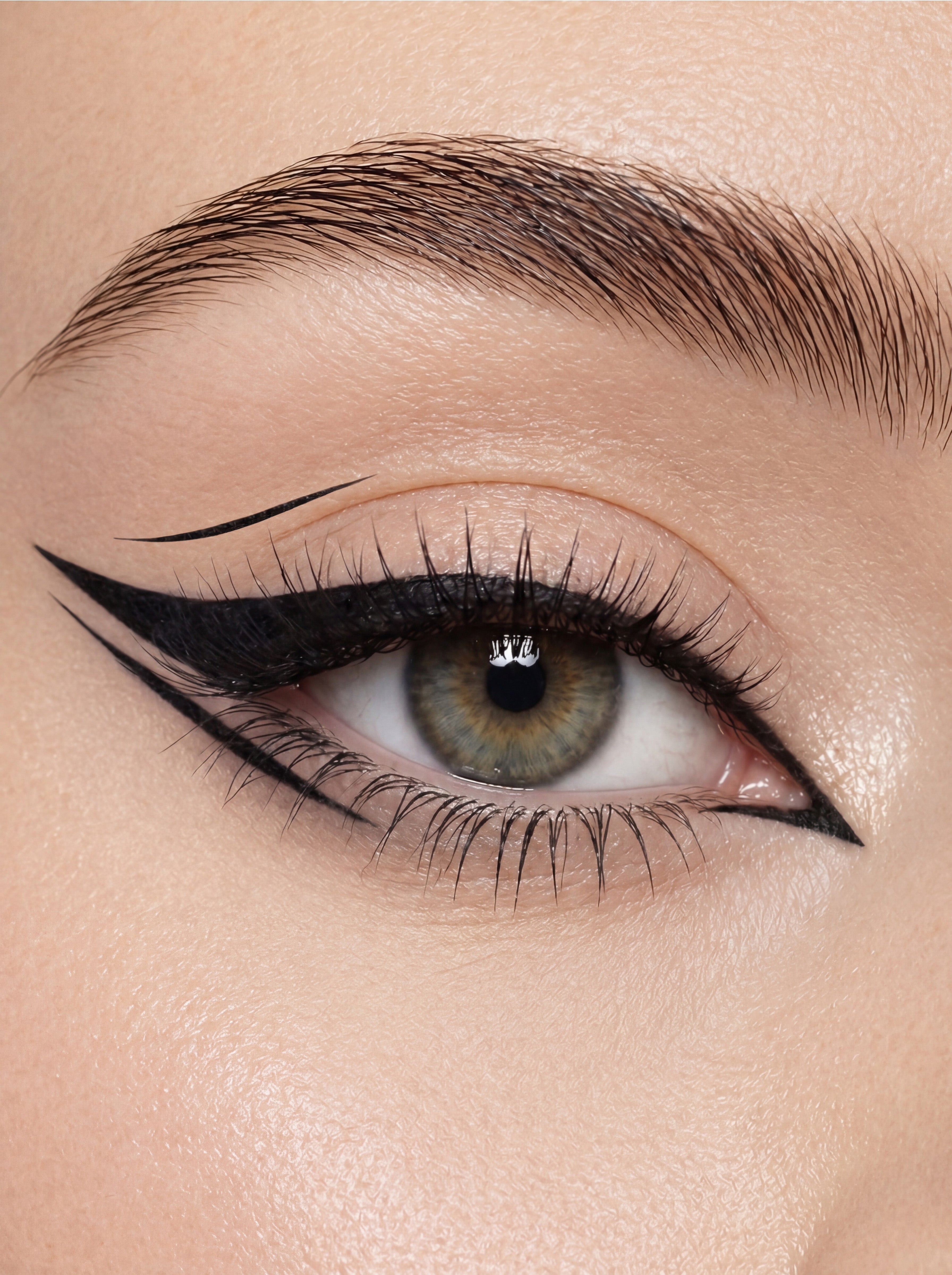 24HR Ink Dip Liner (001, Black)