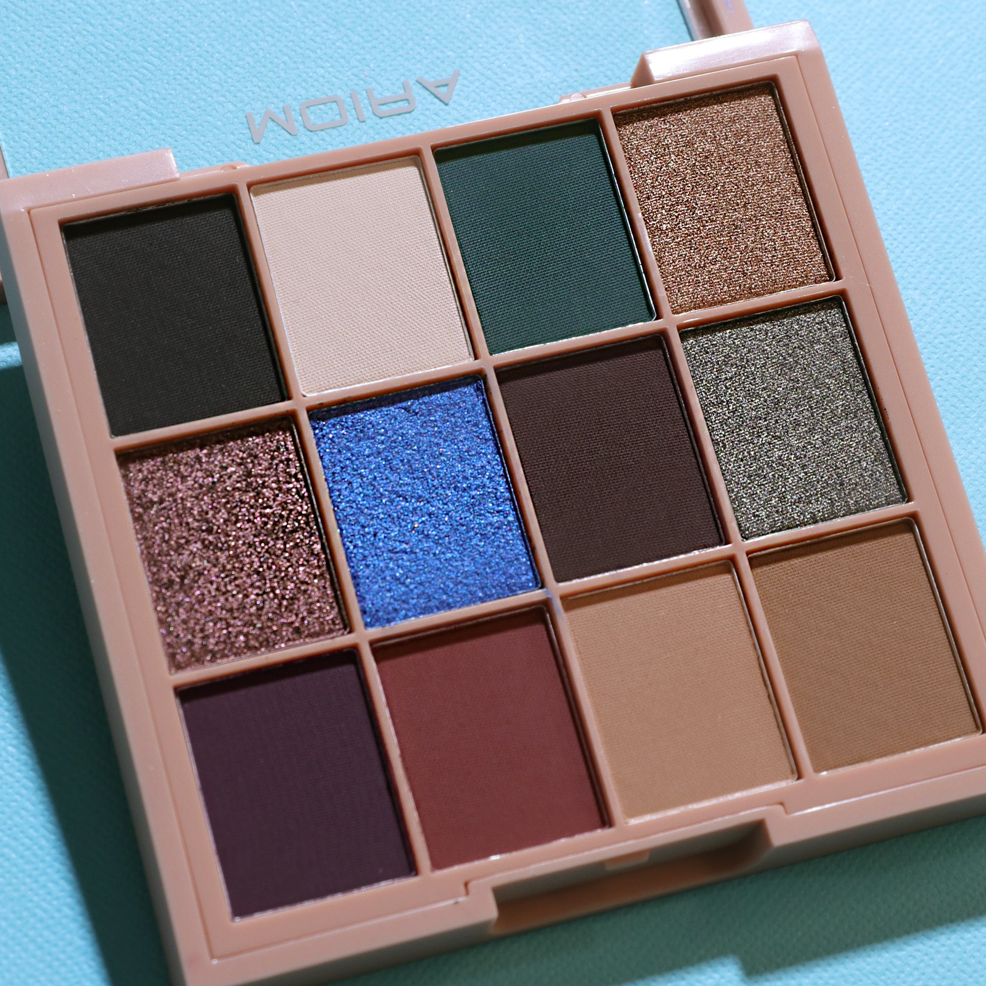 Seriously Chic Palette