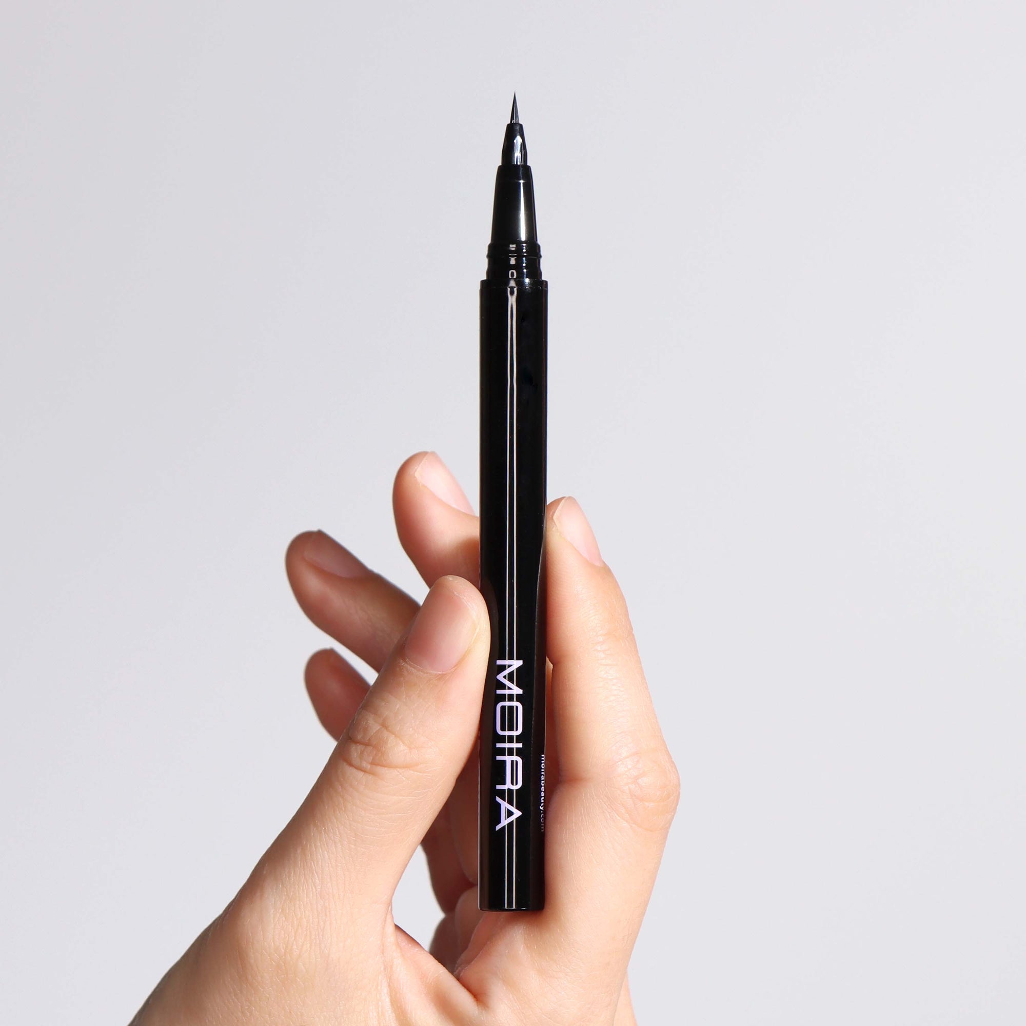 Micro Tip Liquid Liner (001, Black) | MOIRA Cosmetics