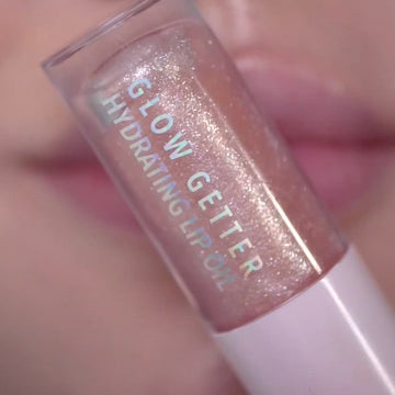 Glow Getter Hydrating Lip Oil in Sky Blue